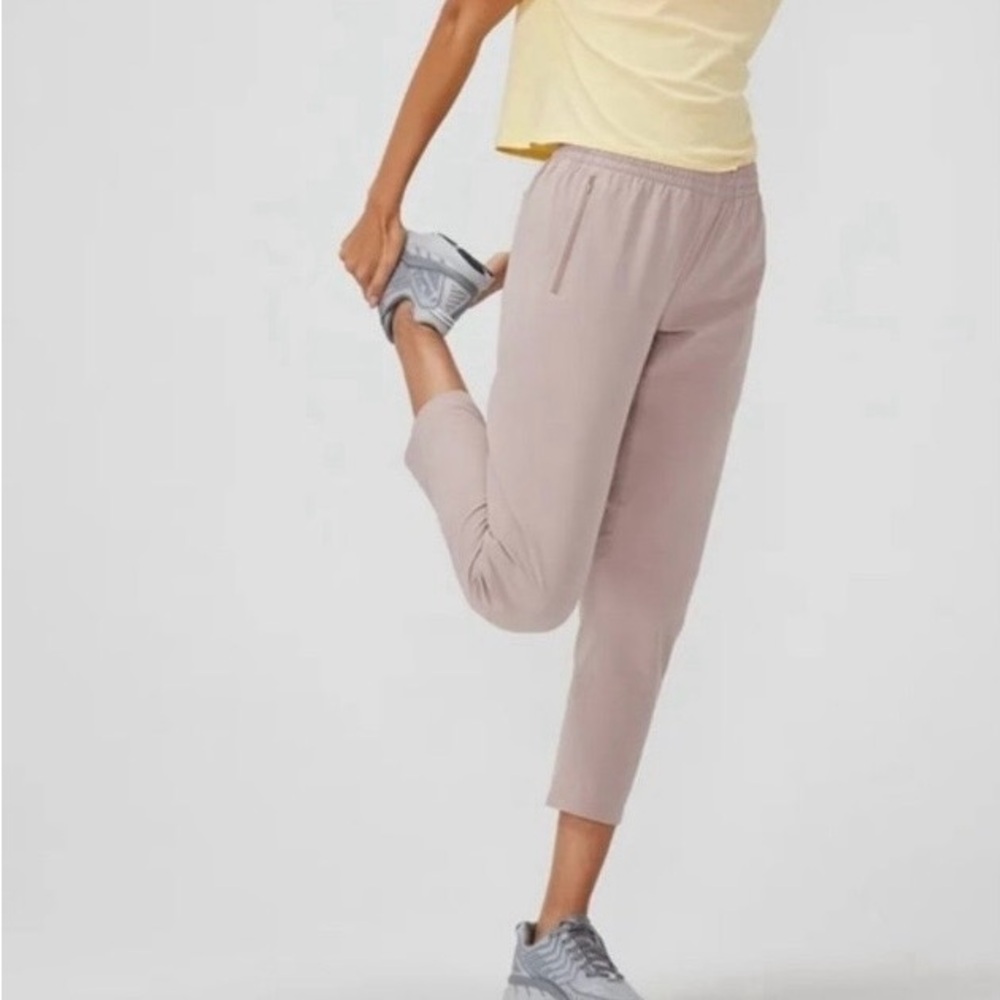 NWT Outdoor Voices RecTrek Pants in Mocha